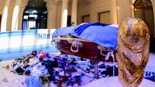 Espectáculos, Diego Maradona, Maradona,