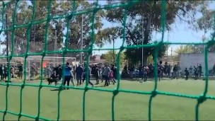 Video | Terminaron a las piñas y patadas en medio de un partido de fútbol infantil