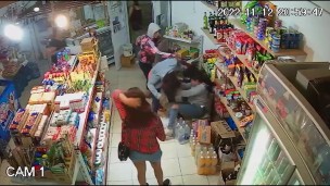 Pelea en un supermercado