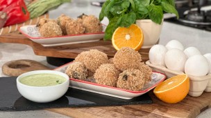  croquetas de ossobuco braseado con lactonesa de naranja y albahaca