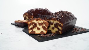 Budín marmolado