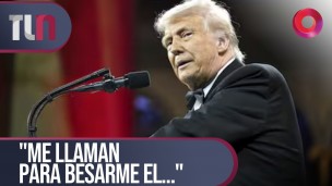 "Me llaman para besarme el…"