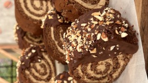 Rico y fácil espiral de café, chocolate y maní