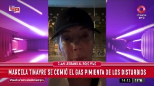 Marcela Tinayre en medio de los disturbios en París