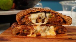 Calzone integral con vegetales de estación