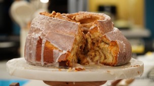 Mega cinnamon roll