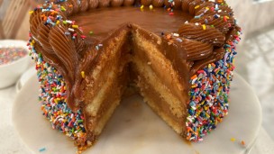 Riquísima torta de vainilla y dulce de leche
