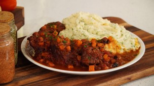 Increíble carrillera al vino tinto con puré