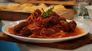 Riquísimos polpettines con spaghettis