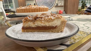 Rica y fácil tarta de ricota y dulce de leche