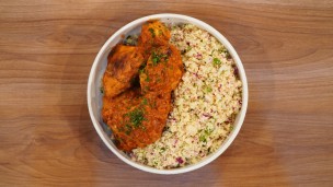 Increíble pollo especiado con cous cous