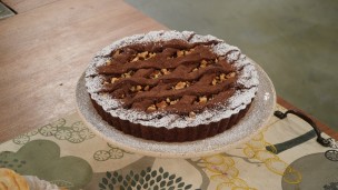 Rica y fácil pastafrola de dulce de leche, cacao y nuez