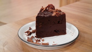 Algo diferente: torta Matilda vegana