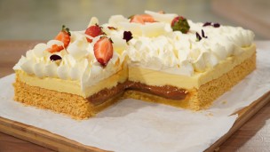 Cuadrado de dulce de leche y chocolate blanco