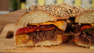 Sándwich de vacío con pan trenzado