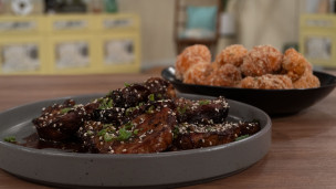 Aprendé a cocinar bondiola a la naranja con coliflor