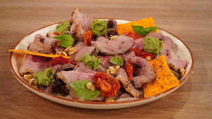 Increíble picaña con manteca de albahaca