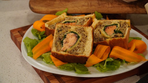 Aprendé a cocinar salmón envuelto en masa brioche