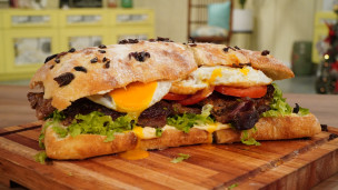 Aprendé a cocinar sándwich de vacío con todo 