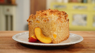 Riquísima torta matera de durazno y crocante de coco