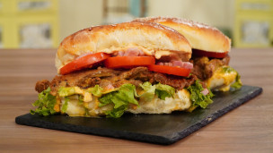 Riquísimo sándwich de ternera con cheddar 