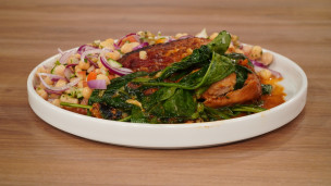 Pollo mediterráneo con ensalada de garbanzos