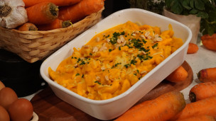 Aprendé a cocinar pasta tijera de zanahoria