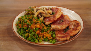 SALTIMBOCCA DE POLLO CON ZUCCINI FRITO