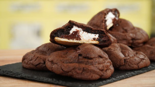 cookies rellenas de chocolate y vainilla