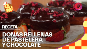 donas rellenas de pastelera y chocolate