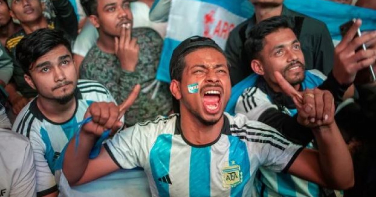 Locura por Argentina en Bangladesh: los masivos festejos por el pase a ...
