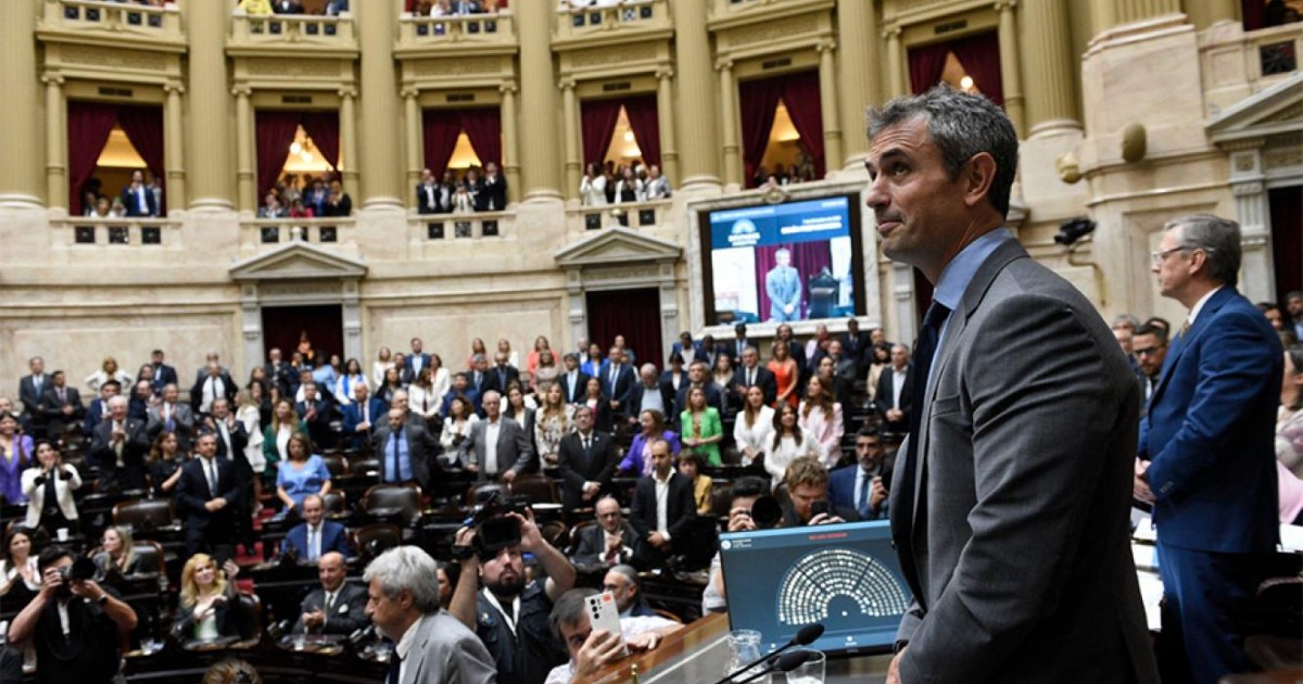 El gobierno prepara los 11 proyectos de ley que Milei quiere aprobar en ...