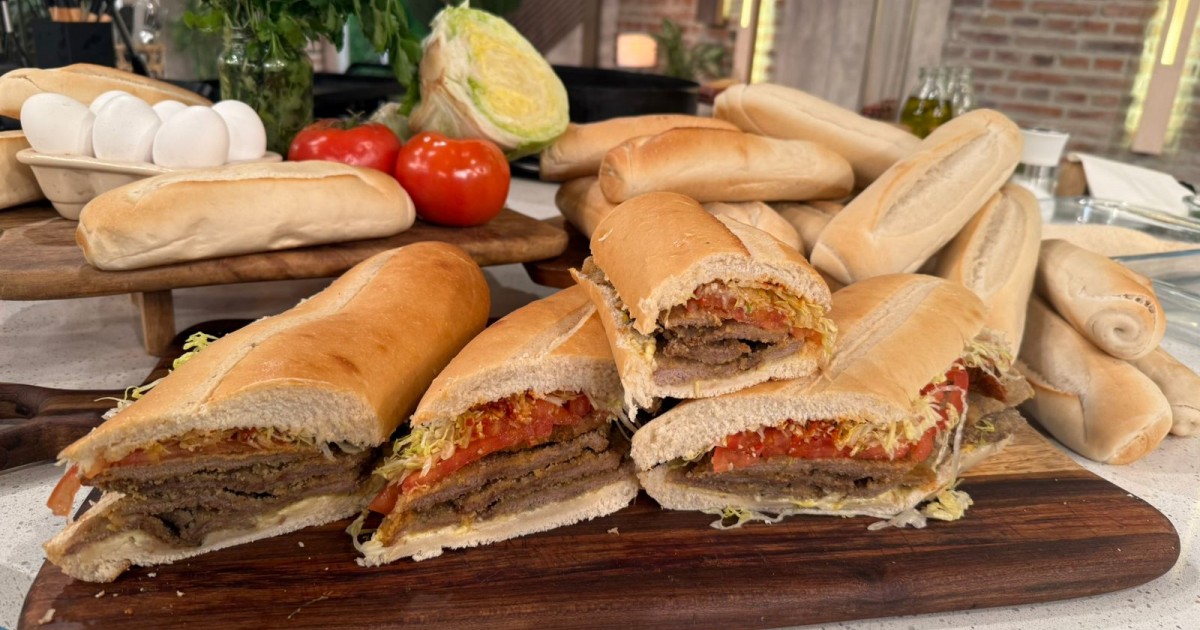 Súper mega sándwich de milanesa tucumano | Canal 9