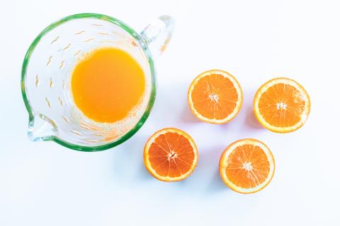 La vitamina C reduce las señales del paso del tiempo en la piel